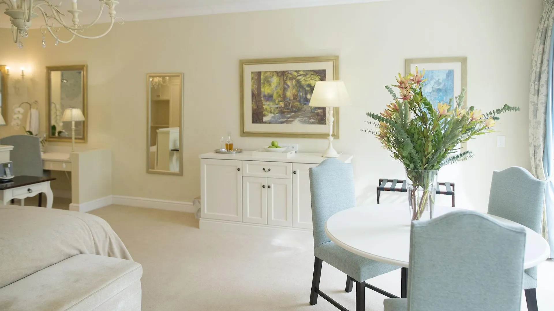 Guest house Last Word Constantia Cape Town