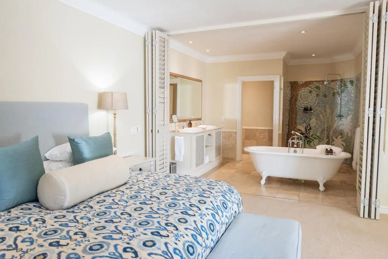 Last Word Constantia Cape Town Guest house